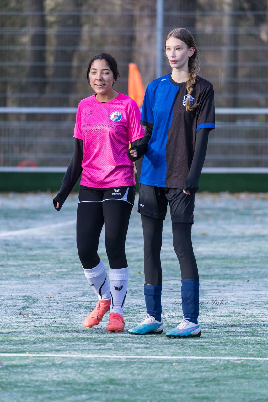 Bild 175 - wCJ VfL Pinneberg - SSV Rantzau : Ergebnis: 0:0